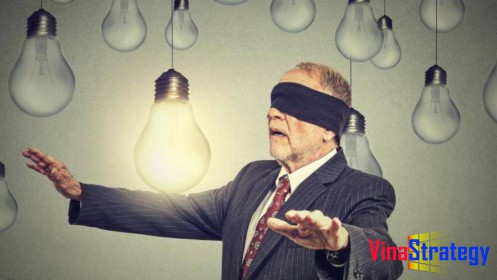 Điểm mù tư duy và những hệ lụy