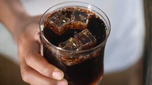 Nghịch lý về hành vi người tiêu dùng đồ uống Việt Nam 2025