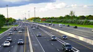 Hạ tầng Logistics Việt Nam 2025: Cuộc đua cảng biển nước sâu và cao tốc