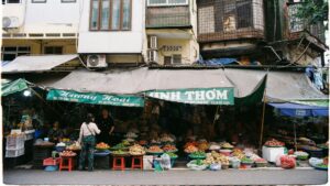 Xu hướng tiêu dùng thực phẩm 2025: Cuộc dịch chuyển sang kênh hiện đại và lối sống xanh