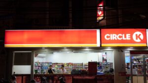 Xu hướng tiêu dùng Châu Á 2025: Khi người nội trợ trở thành "nhà đầu tư" thông thái