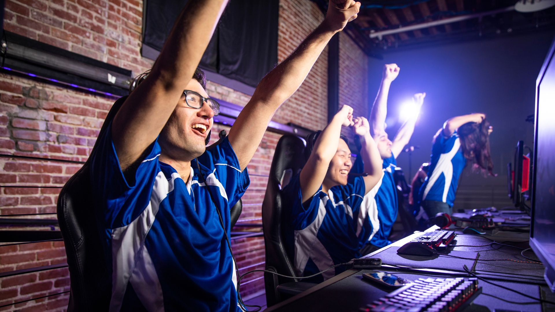 Bùng nổ xu hướng Sportainment 2025: Khi Thể thao kết hợp Giải trí chinh phục triệu views