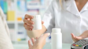 Thị trường dược phẩm 2026: Cú hích từ Luật Dược sửa đổi và sự trỗi dậy của các chuỗi lớn