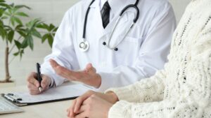 Thị trường dược phẩm 2026: Cú hích từ Luật Dược sửa đổi và sự trỗi dậy của các chuỗi lớn